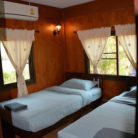 Cozy Stay In Old Town Chiang Mai Exterior photo