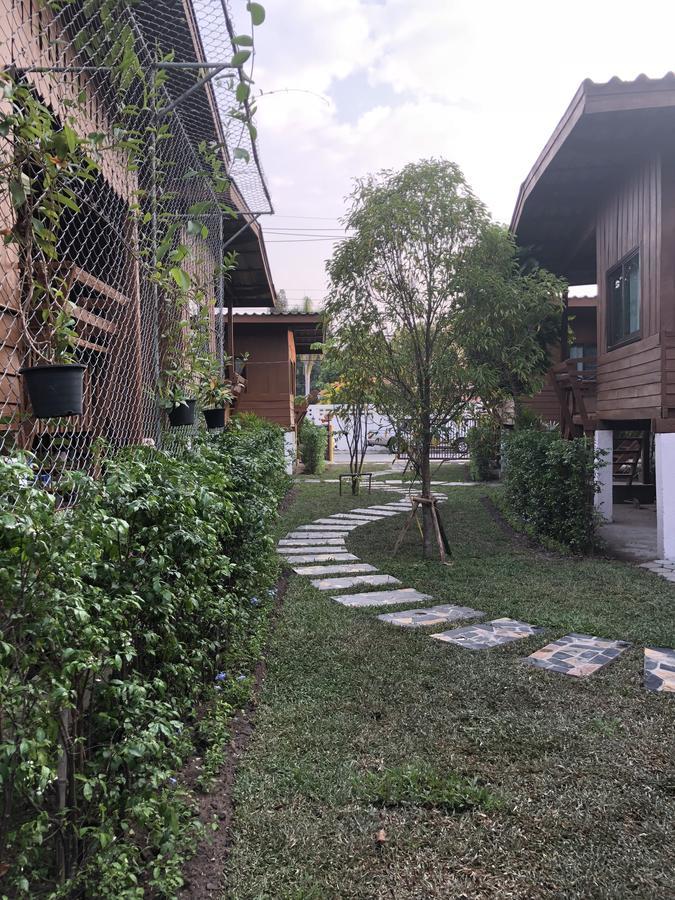 Cozy Stay In Old Town Chiang Mai Exterior photo