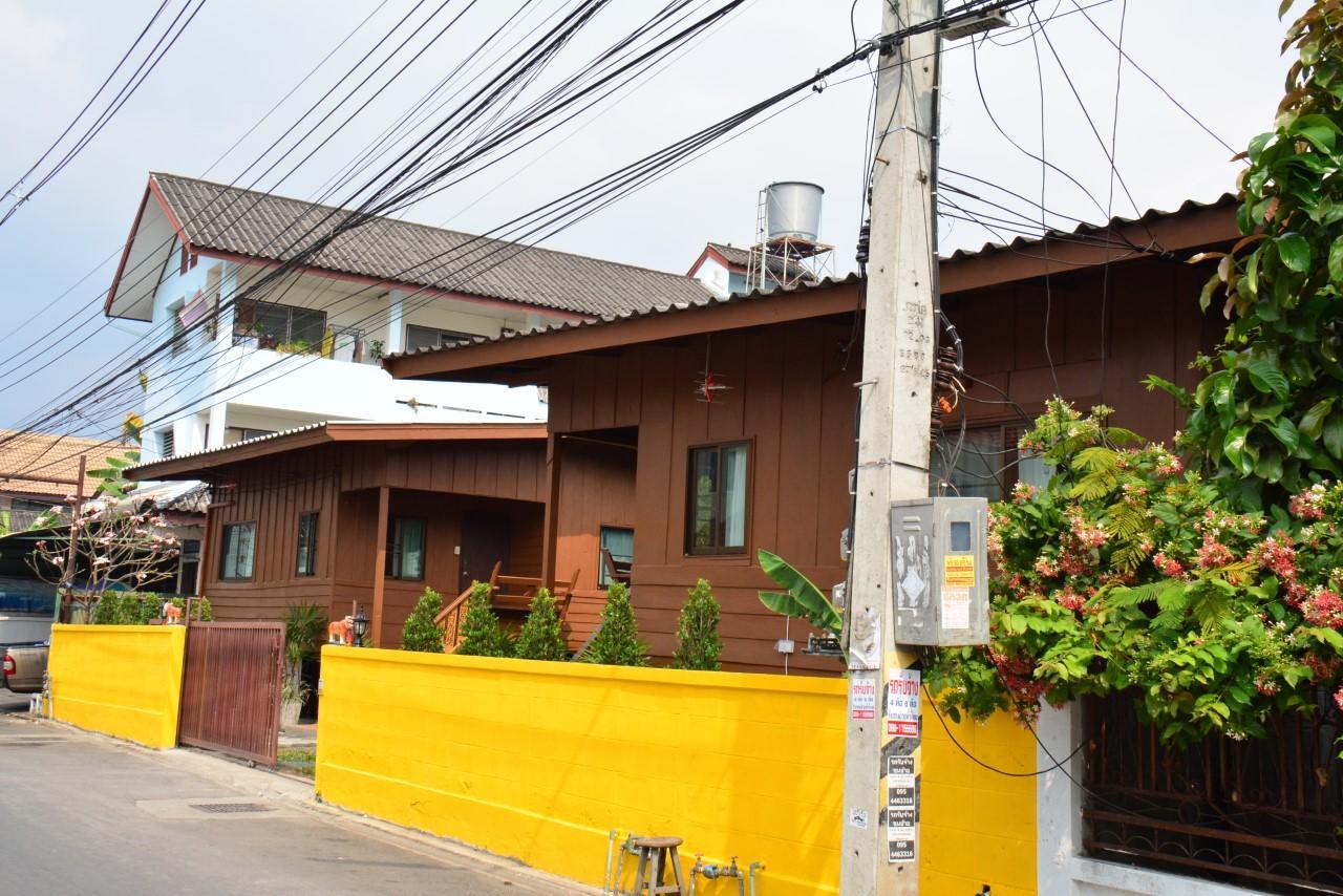 Cozy Stay In Old Town Chiang Mai Exterior photo
