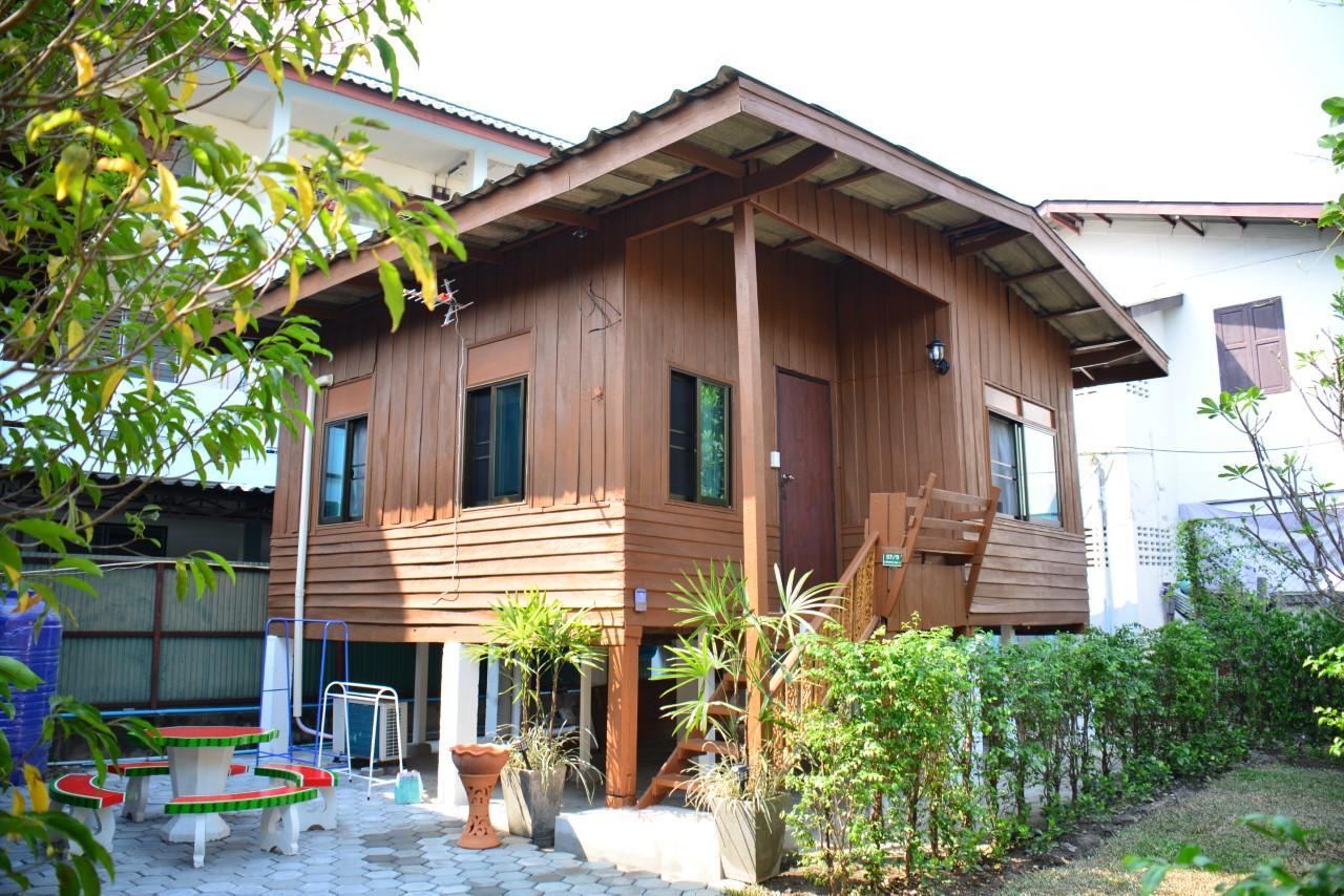 Cozy Stay In Old Town Chiang Mai Exterior photo