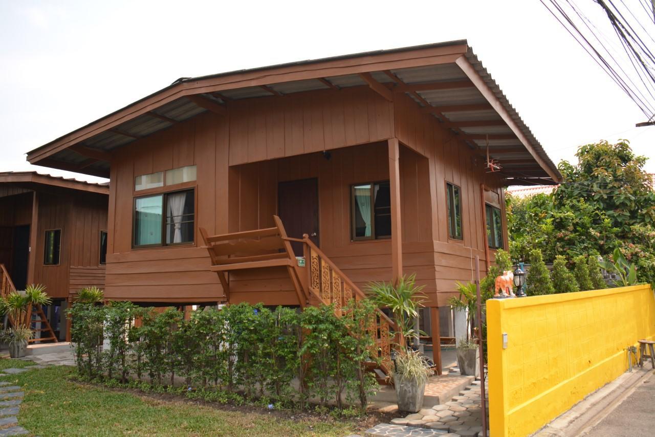 Cozy Stay In Old Town Chiang Mai Exterior photo